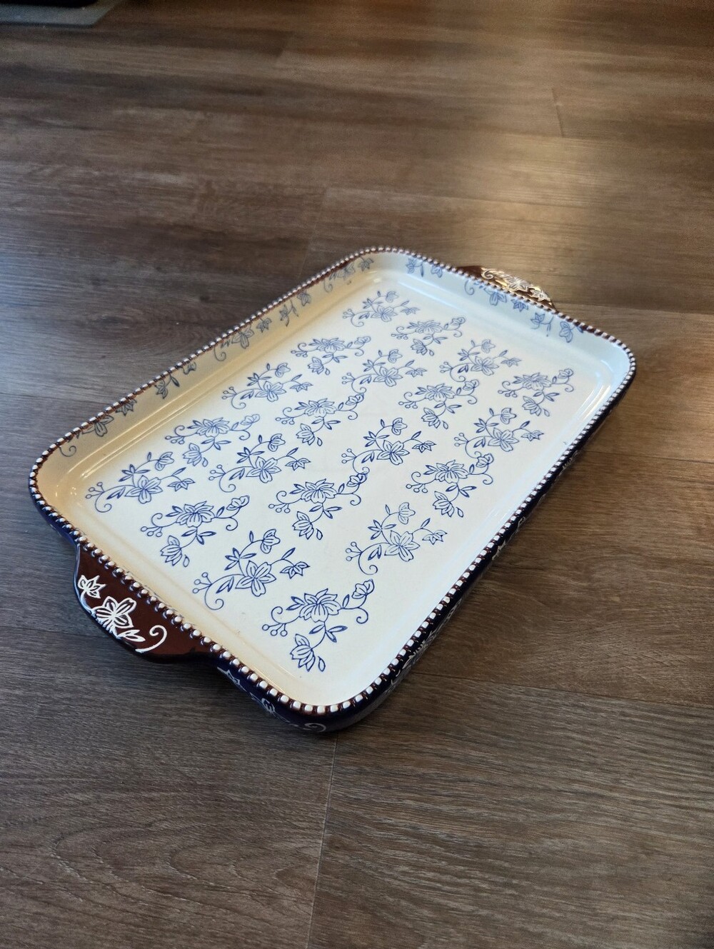 Temp-tations by Tara Blue Floral Lace Pattern Hand Painted Serving Tray